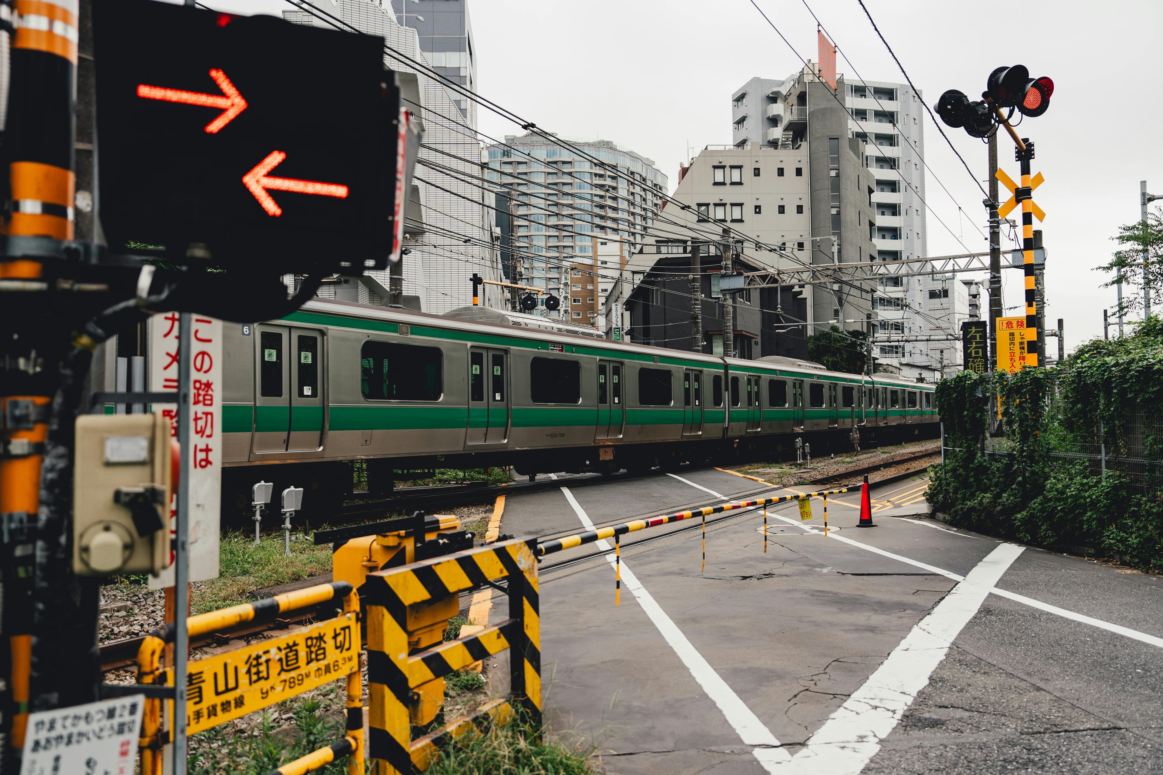 Paliwanag ng Sistema ng Tren sa Japan: Suica, Pasmo, at Commuter Pass para sa mga Dayuhang Residente